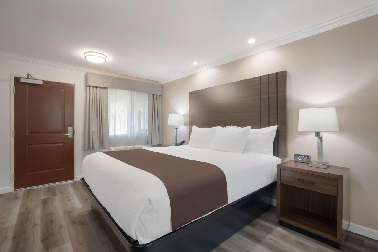Surestay Plus Hotel By Best Western Upland - Ontario North Zewnętrze zdjęcie