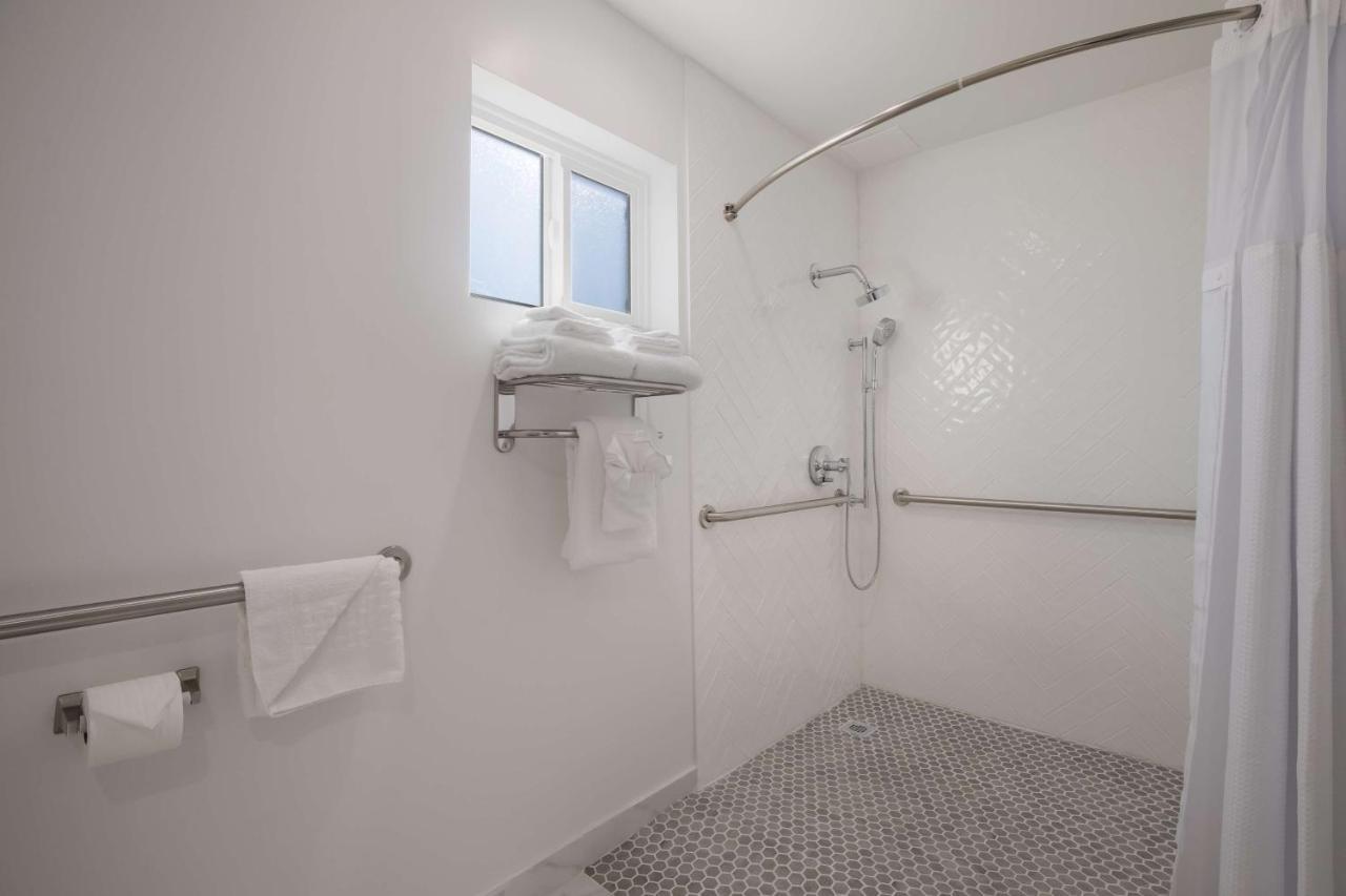 Surestay Plus Hotel By Best Western Upland - Ontario North Zewnętrze zdjęcie