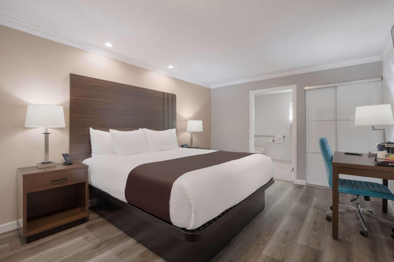 Surestay Plus Hotel By Best Western Upland - Ontario North Zewnętrze zdjęcie