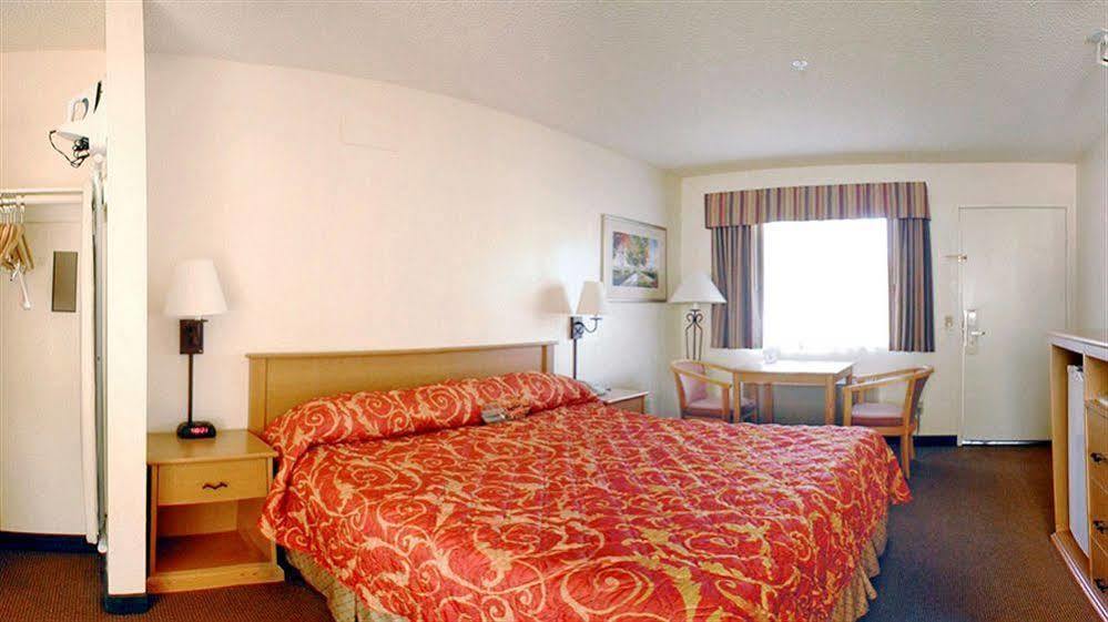 Surestay Plus Hotel By Best Western Upland - Ontario North Zewnętrze zdjęcie